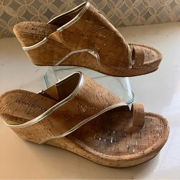 Donald Pliner GYER Upper Heel Wedge Platform Leather Slide Cork Sandals 8.5 M - Picture 2 of 10